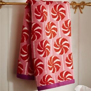 New! NWT Anthropologie Holiday Printed Hand Towel in Peppermint